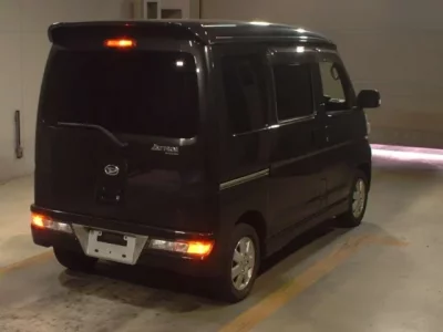 Daihatsu Atrai Wagon
