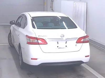 Nissan SYLPHY