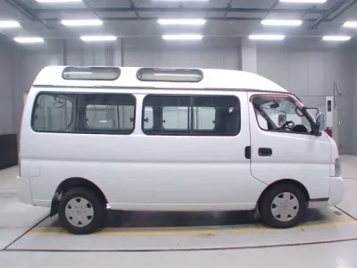 Nissan CARAVAN BUS