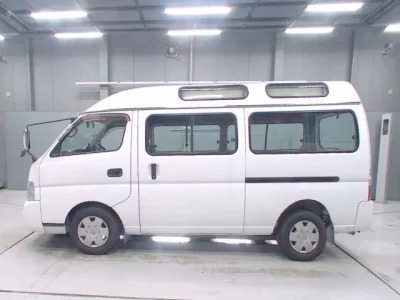 Nissan CARAVAN BUS