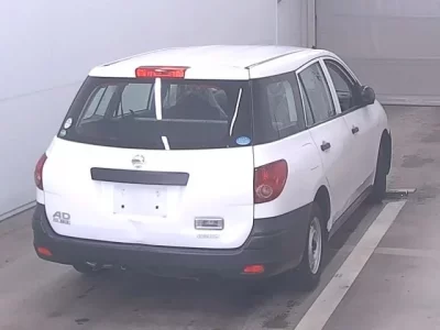 Nissan AD