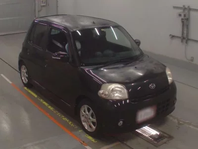 Daihatsu Esse