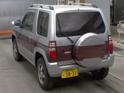 Mitsubishi PAJERO MINI