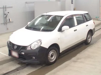 Nissan AD