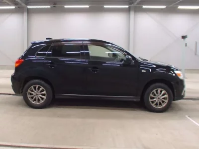 Mitsubishi RVR