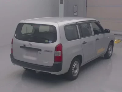 Toyota SUCCEED