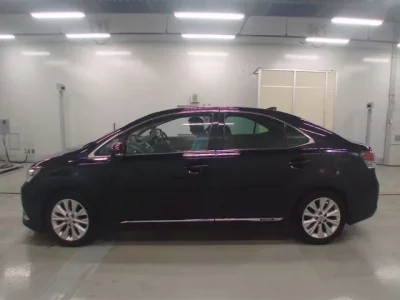 Lexus HS