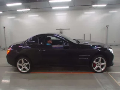 Mercedes-Benz SL SERIES