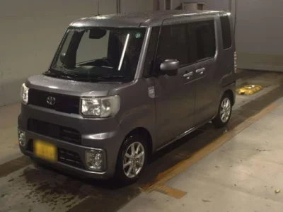 Toyota PIXIS MEGA