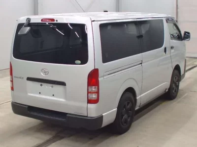Toyota REGIUS ACE VAN