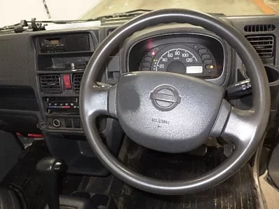 Nissan CLIPPER TRUCK