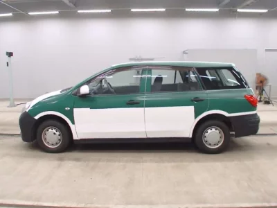 Nissan AD