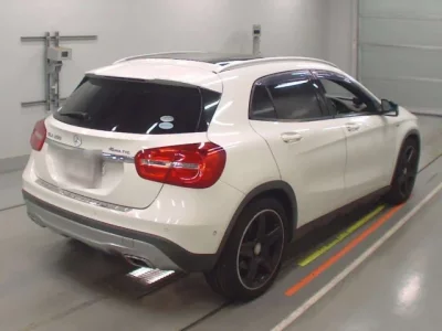 Mercedes-Benz GLA CLASS