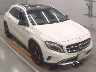 Mercedes-Benz GLA CLASS