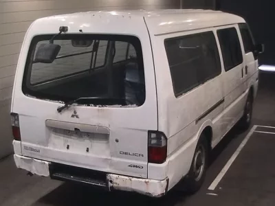 Mitsubishi DELICA