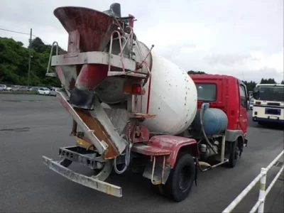 Mitsubishi FUSO FIGHTER