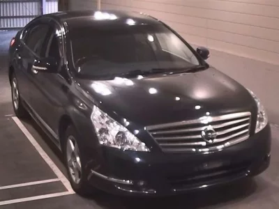 Nissan TEANA