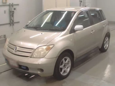Toyota IST