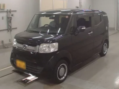 Honda N BOX SLASH