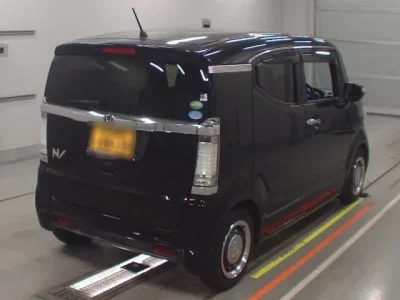 Honda N BOX SLASH
