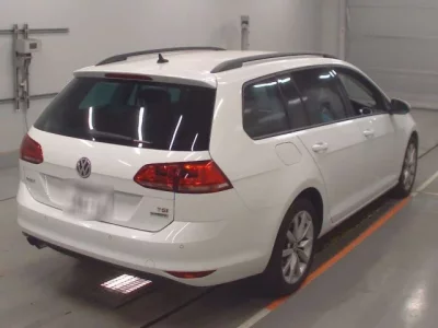 Volkswagen GOLF VARIANT