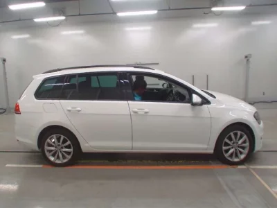 Volkswagen GOLF VARIANT
