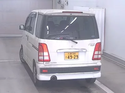 Daihatsu Atrai Wagon