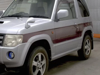 Mitsubishi PAJERO MINI