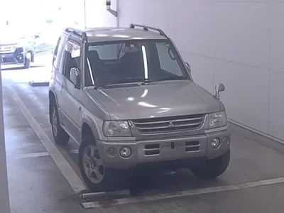 Mitsubishi PAJERO MINI