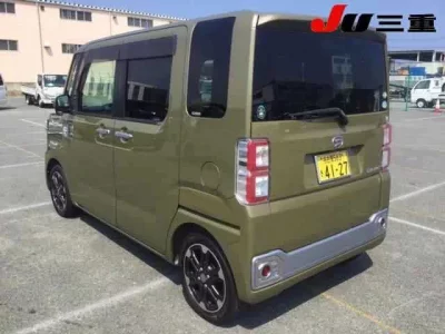 Daihatsu WAKE