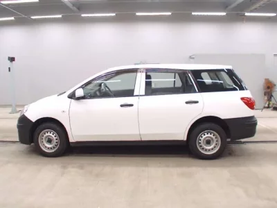 Nissan AD