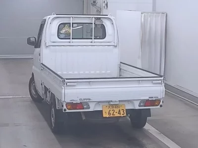 Nissan CLIPPER TRUCK