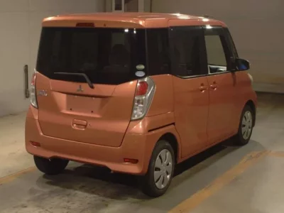 Mitsubishi EK SPACE