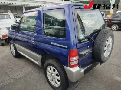 Mitsubishi PAJERO MINI