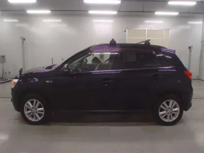 Mitsubishi RVR