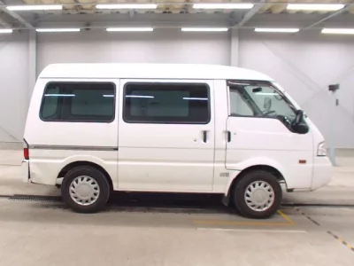 Mazda BONGO VAN