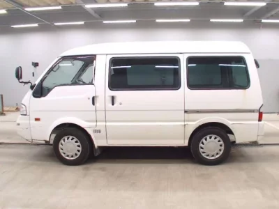 Mazda BONGO VAN