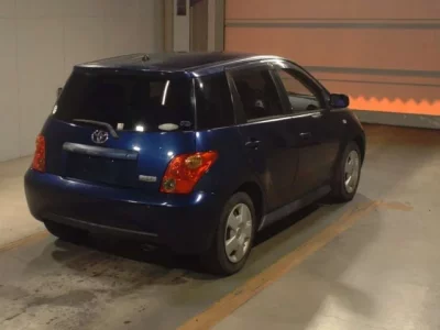 Toyota IST