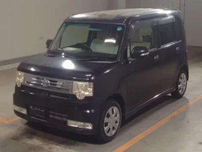 Toyota PIXIS SPACE