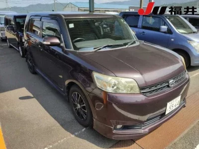 Toyota COROLLA RUMION