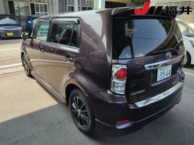 Toyota COROLLA RUMION