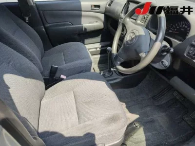 Toyota SUCCEED