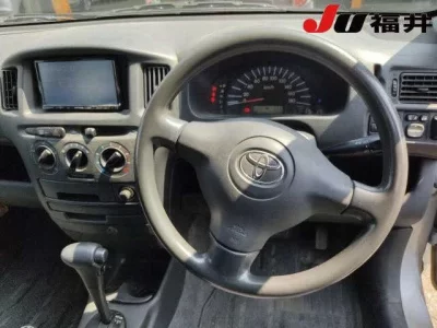 Toyota SUCCEED