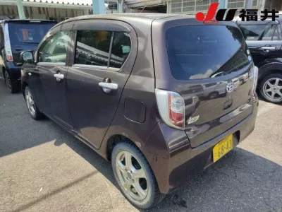 Daihatsu MIRA E S