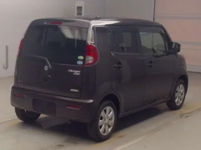 Suzuki MRWAGON