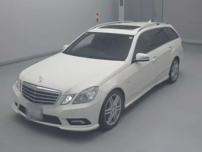 Mercedes-Benz E CLASS WAGON