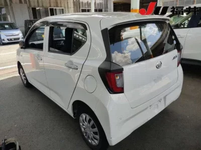 Daihatsu MIRA E S