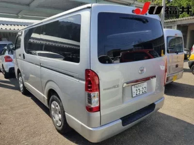 Toyota REGIUS ACE VAN