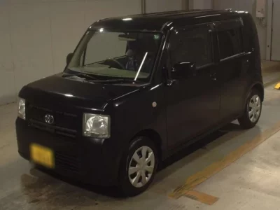 Toyota PIXIS SPACE
