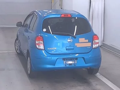 Nissan MARCH